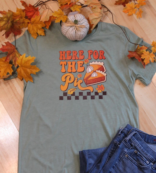 Here For The Pie Graphic Tee Size Medium