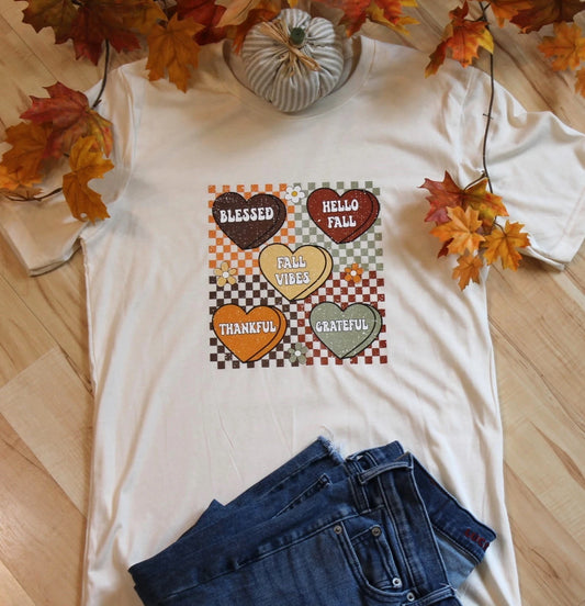 Autumn Hearts Plaid Graphic Tee Size Medium