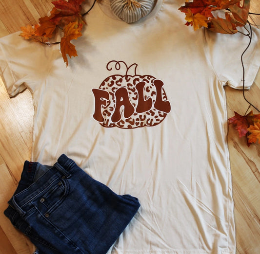 Fall Pumpkin Graphic T-shirt Size Large